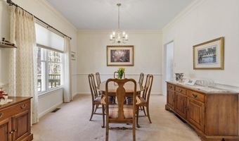 15 Pheasant Ln, Bedford, MA 01730