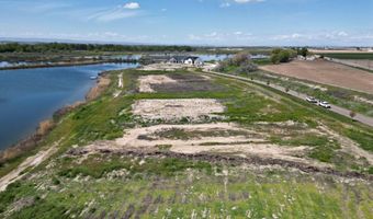 Lake Front Ln, Caldwell, ID 83607