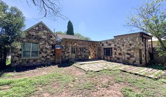 605 N 3rd St, Alpine, TX 79830