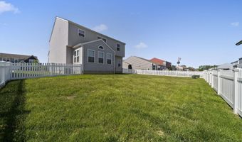 43 Burroughs Dr, Ashville, OH 43103