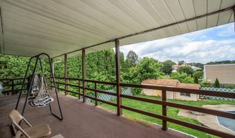 2057 GROVE St, Allentown, PA 18104