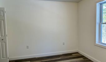 29 Village Cir, Augusta, ME 04330