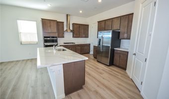 552 Parkwind Ln, Las Vegas, NV 89138