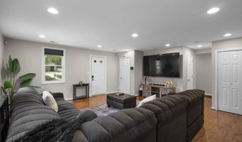 14905 White Hall Ave, Accokeek, MD 20607
