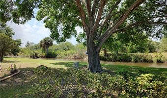 451 Papaya Cir, Barefoot Bay, FL 32976