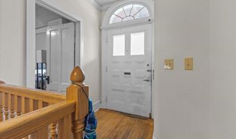 233 Pearl St, Burlington, VT 05401