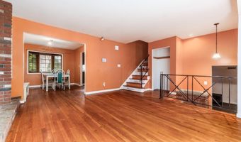 4446 Drifton Dr, Columbus, OH 43227