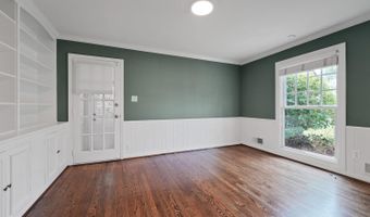 6109 CLEARWOOD Rd, Bethesda, MD 20817