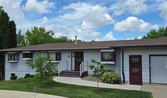 2502 S Shore Dr, Albert Lea, MN 56007