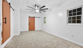 28 Pine Ln, Asheville, NC 28806