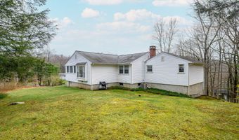 7 Side Hill Ln, Danbury, CT 06810