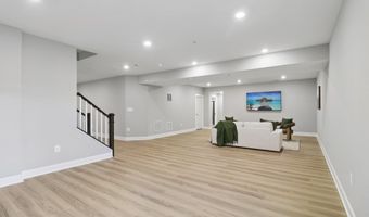 908 MIDBROOK Ln, Bowie, MD 20716