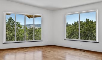 605 Orchard St, Ashland, OR 97520