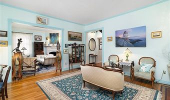 55 Hunter Ave, Newport, RI 02840