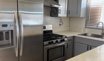 20930 Lone Eagle 2, Apple Valley, CA 92308