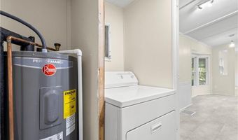 21 Lear Dr, Coventry, RI 02816