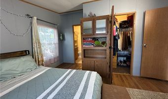 60 Flamingo Ave, Amherst, OH 44001