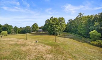 39128 Crestview Rd, Leetonia, OH 44431