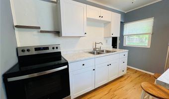5854 Knollwood Dr, Ashtabula, OH 44004