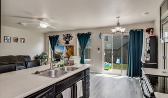 615 APRICOT St, Cheyenne, WY 82007