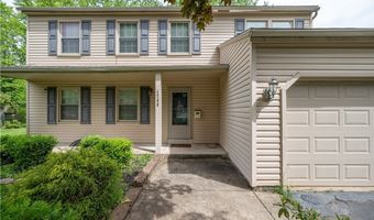 1768 Celeste Cir, Austintown, OH 44511