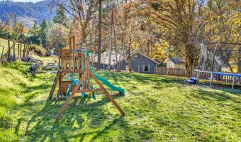 13688 Highway 238, Applegate, OR 97530
