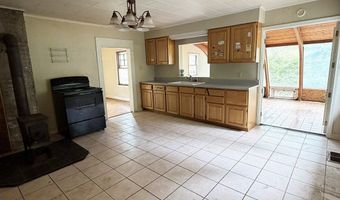 93206 Brownsmead Hill Rd, Astoria, OR 97103