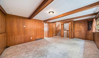 2923 Burlington Ct, Ann Arbor, MI 48105