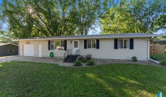 404 Jefferson Dr, Alcester, SD 57001