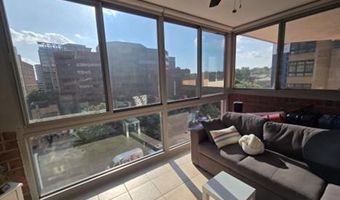 1001 N VERMONT St 603, Arlington, VA 22201