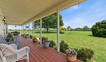 3305 Hustleville Rd, Albertville, AL 35951
