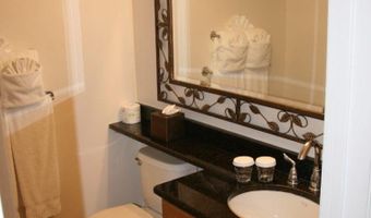 2 Chamonix Dr 402, Alloway, NJ 07462