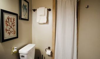 74-5618 PALANI Rd A4, Kailua Kona, HI 96740