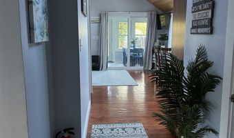 27 Shadowland Rd, Alstead, NH 03602