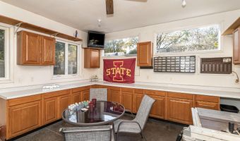 1225 Harding Ave, Ames, IA 50010