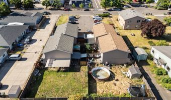 1194 R St, Springfield, OR 97477