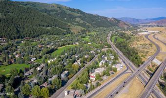 211 Eagle Rd, Avon, CO 81620