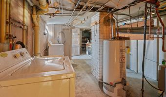 42 Collins Pl, Albany, NY 12208