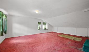 1127 Mcknight Dr, Bethel Park, PA 15102
