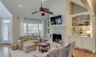 154 Suntree Dr, Advance, NC 27006