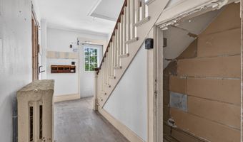 6 Amherst St, Augusta, ME 04330