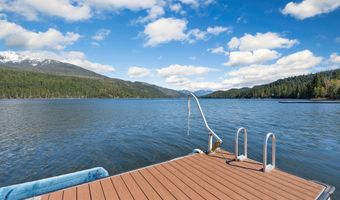 17562 W Swan Shores Rd, Bigfork, MT 59911