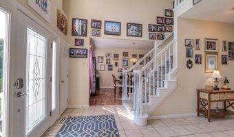 7 Ruth Ct, Absecon, NJ 08201