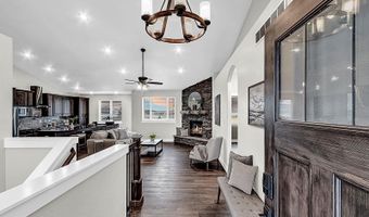 2076 LACY Dr, Cheyenne, WY 82009