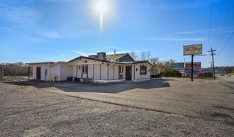 617 Green Blvd, Aurora, IN 47001