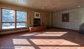 1935 LARSEN Ln, Alta, WY 83414