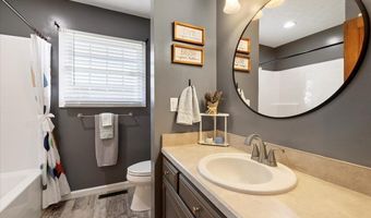 105 Sierra Ln, Arcanum, OH 45304