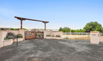 325 Braught Ln, Bosque Farms, NM 87068