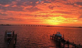102 ROOSEVELT AV BS37, Beach Haven, NJ 08008