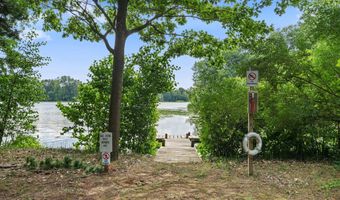 1765 Fairview Dr, Allegan, MI 49010